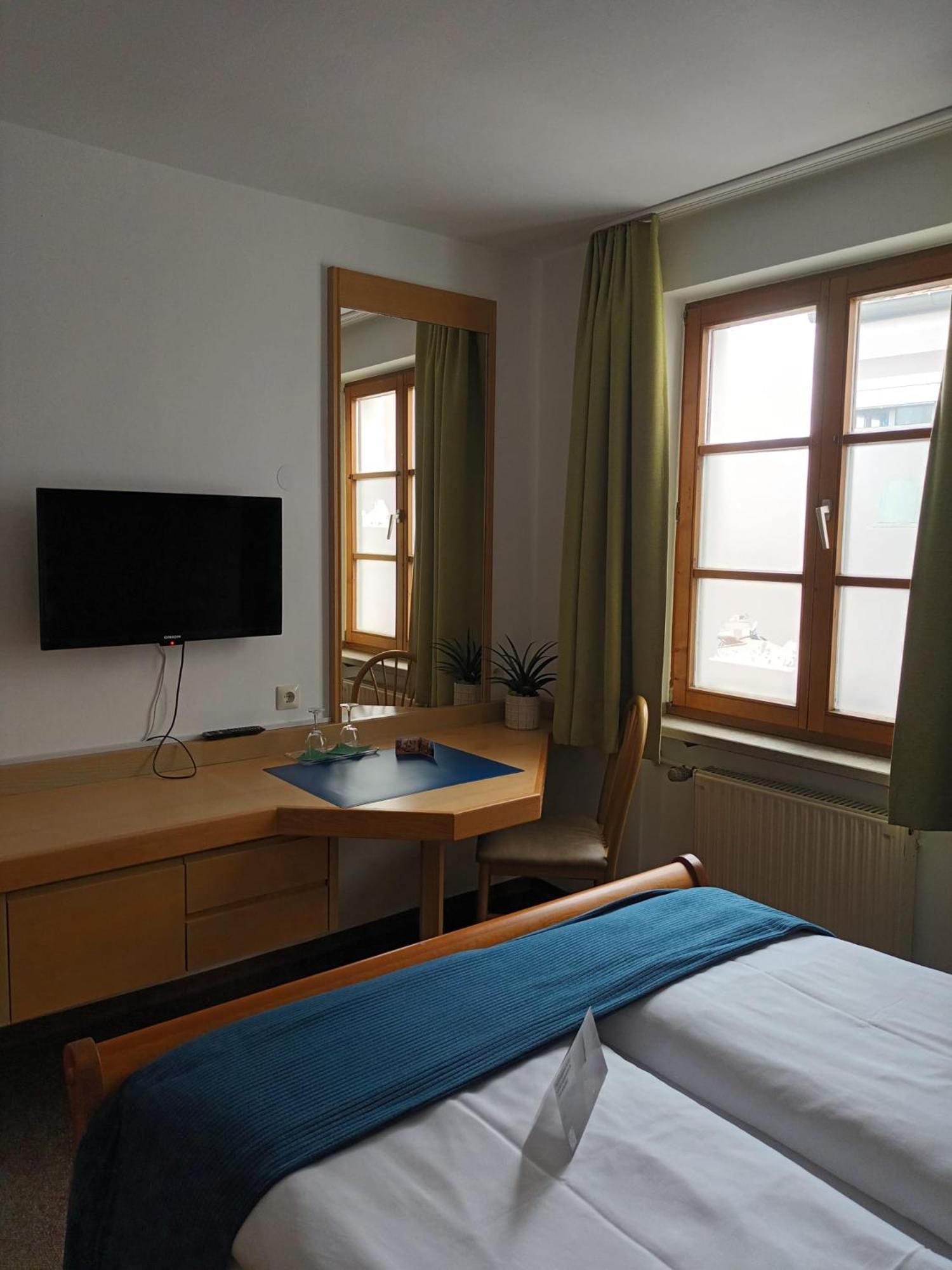 Zur Post Kuemmersbruck Hotel & Tiny Houses Kummersbruck Exterior photo