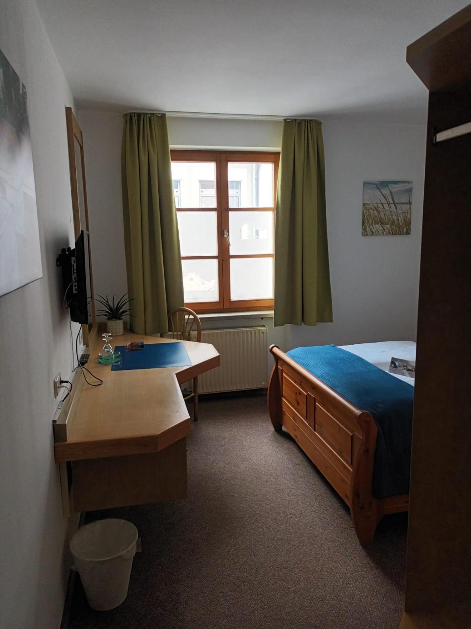 Zur Post Kuemmersbruck Hotel & Tiny Houses Kummersbruck Exterior photo